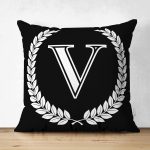 Siyah Beyaz Çelenkli V Harfi Özel Tasarım Modern Suet Yastık Kırlent Kılıfı Realhomes