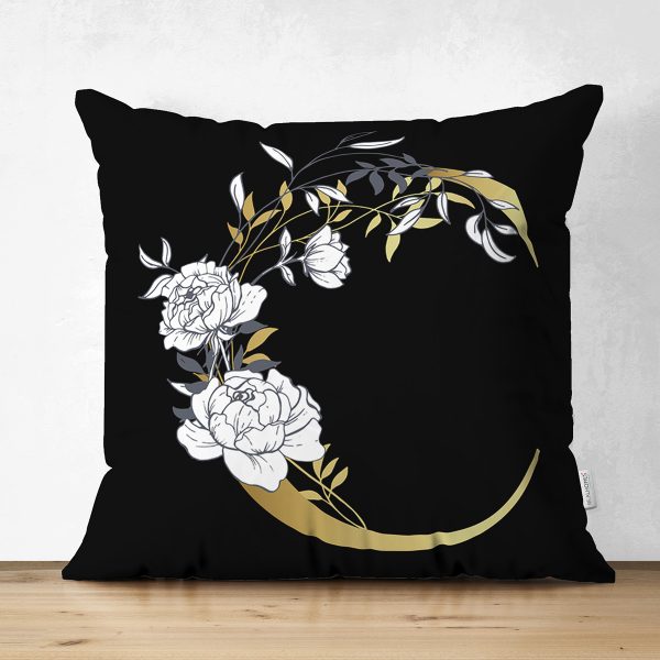 - Suet-K9689-Gorsel1 - Realhomes  Siyah Zemin Beyaz Gül Motifli Gold İ Harfi Özel Tasarım Modern Suet Yastık Kırlent Kılıfı Realhomes