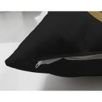 Siyah Zemin Beyaz Gül Motifli Gold O Harfi Özel Tasarım Modern Suet Yastık Kırlent Kılıfı Realhomes