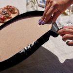 4'lü Siyah Beyaz Çam Ağacı & Kozalak Tasarımlı Servis Altlığı & Supla Realhomes