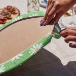 4'lü Renkli Zemin Papatya Tasarımlı Servis Altlığı & Supla Realhomes