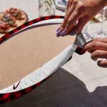 - Supla6li-Set126-Gorsel3 - Realhomes 6'lı Ekose Zemin Geyik Tasarımlı Servis Altlığı & Supla Realhomes