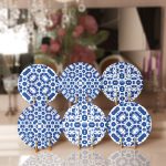 - Supla6li-Set221-Gorsel1 - Realhomes 6'lı Beyaz Zeminde Mavi Geometrik Çizimli Servis Altlığı & Supla Realhomes