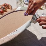 - Supla6li-Set246-Gorsel3 - Realhomes 6'lı Renkli Zemin Üzerinde Onedraw Çizimli Servis Altlığı & Supla Realhomes