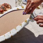 - Supla6li-Set301-Gorsel3 - Realhomes 6'lı Gold Detaylı Siyah Beyaz Yılbaşı Temalı Servis Altlığı & Supla Realhomes