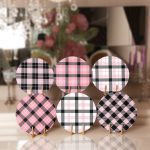 - Supla6li-Set327-Gorsel1 - Realhomes 6'lı Beyaz Pembe Ekose Tasarımlı Servis Altlığı & Supla Realhomes