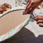 - Supla6li-Set35-Gorsel3 - Realhomes 6'lı Renkli Üçgen & Gold Detaylı Kar Taneleri Özel Tasarım Servis Altlığı & Supla Realhomes