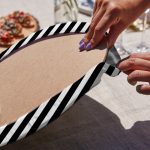 - Supla6li-Set356-Gorsel3 - Realhomes 6'lı Hello & Love Gold Detaylı Özel Tasarım Servis Altlığı & Supla Realhomes