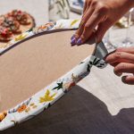 - Supla6li-Set376-Gorsel3 - Realhomes 6'lı Siyah Beyaz Zemin Kabak Desenli Servis Altlığı & Supla Realhomes