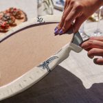 - Supla6li-Set482-Gorsel3 - Realhomes 6'lı Krem Zemin Karakalem Çiçek Tasarımlı Servis Altlığı & Supla Realhomes