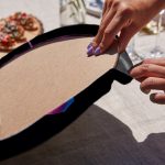 - Supla6li-Set75-Gorsel3 - Realhomes 6'lı Siyah Zemin Neon Tropik Yaprak Tasarımlı Servis Altlığı & Supla Realhomes