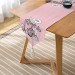 Pembe Zemin Antika Telefon Tasarımlı Dijital Baskılı Modern Püsküllü Şönil Üçgen Runner Realhomes