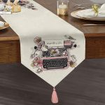 - UcgenRunner-10139-Gorsel1 - Realhomes Pembe Antika Daktilo Çizimli Dijital Baskılı Dekoratif Püsküllü Şönil Üçgen Runner Realhomes