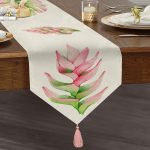 Egzotik Yaprak Tasarımlı Dijital Baskılı Dekoratif Püsküllü Şönil Üçgen Runner Realhomes