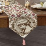 - UcgenRunner-10426-Gorsel1 - Realhomes Rengarenk Çiçek Portre Motifli Dijital Baskılı Dekoratif Püsküllü Şönil Üçgen Runner Realhomes