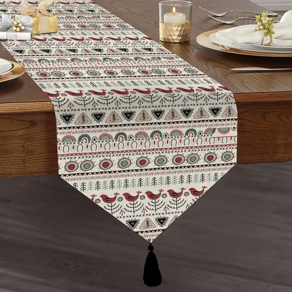 Renkli Gül Motifli Dijital Baskılı Dekoratif Püsküllü Şönil Üçgen Runner Realhomes