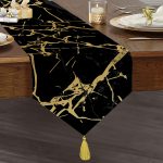 Siyah Gold Detaylı Mermer Tasarımlı Dijital Baskılı Dekoratif Püsküllü Şönil Üçgen Runner Realhomes