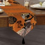 Etnik Afrika Desenli Dijital Baskılı Dekoratif Püsküllü Şönil Üçgen Runner Realhomes