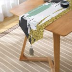 Realhomes Kafes Ve Kuş Motifli Gold Modern Motifler Dijital Baskılı Özel Tasarım Püsküllü Şönil Üçgen Runner Realhomes