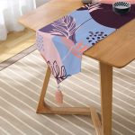 Renkli Bohem Tasarımlı Dijital Baskılı Dekoratif Püsküllü Şönil Üçgen Runner Realhomes