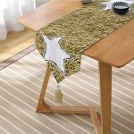 - UcgenRunner-7130-Gorsel2 - Realhomes Realhomes Gold Zeminli Beyaz Yıldız Desenli Dijital Baskılı Özel Tasarım Püsküllü Şönil Üçgen Runner Realhomes