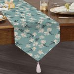 - UcgenRunner-7254-Gorsel1 - Realhomes Realhomes Renkli Zemin Üzerinde Renkli Papatya Desenli Dijital Baskılı Özel Tasarım Püsküllü Şönil Üçgen Runner Realhomes