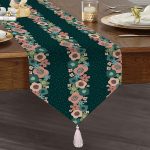 Realhomes Rengarenk Zemin Üzerinde Çiçek Desenli Dijital Baskılı Özel Tasarım Püsküllü Şönil Üçgen Runner Realhomes