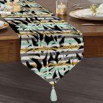 Realhomes Beyaz Zemin Üzerinde Renkli Çizgli Yaprak Desenli Dijital Baskılı Özel Tasarım Püsküllü Şönil Üçgen Runner Realhomes