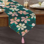 - UcgenRunner-7355-Gorsel1 - Realhomes Realhomes Renkli Zemin Üzerinde Yaprak Motifli Dijital Baskılı Özel Tasarım Püsküllü Şönil Üçgen Runner Realhomes