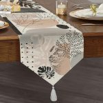 Onedraw Tropik Yaprak Tasarımlı Dijital Baskılı Dekoratif Püsküllü Şönil Üçgen Runner Realhomes