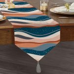 - UcgenRunner-7590-Gorsel1 - Realhomes Realhomes Renkli Zemin Üzerinde Geometrik Çizim Dijital Baskılı Özel Tasarım Püsküllü Şönil Üçgen Runner Realhomes