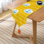 Realhomes Sarı Zemin Üzerinde Çapa Çizimli Dijital Baskılı Özel Tasarım Püsküllü Şönil Üçgen Runner Realhomes