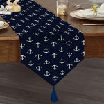 Realhomes Renkli Zemin Üzerinde Beyaz Çapa Desenli Dijital Baskılı Özel Tasarım Püsküllü Şönil Üçgen Runner Realhomes