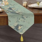 - UcgenRunner-7986-Gorsel1 - Realhomes  Mint Yeşili Mermer Tasarımlı Dijital Baskılı Dekoratif Püsküllü Şönil Üçgen Runner Realhomes