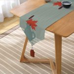 Realhomes Pastel Zemin Üzerinde Vazo Desenli  Dijital Baskılı Özel Tasarım Püsküllü Şönil Üçgen Runner Realhomes