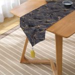 - UcgenRunner-8145-Gorsel2 - Realhomes  Siyah Gold Detaylı Mermer Tasarımlı Dijital Baskılı Dekoratif Püsküllü Şönil Üçgen Runner Realhomes