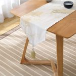 - UcgenRunner-8307-Gorsel2 - Realhomes  Realhomes Renkli Zemin Üzerinde Soyut Mermer Desenli Dijital Baskılı Özel Tasarım Püsküllü Şönil Üçgen Runner Realhomes