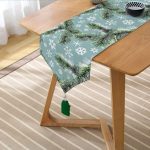 Realhomes Renkli Zemin Üzerinde Kartanesi Desenli Dijital Baskılı Özel Tasarım Püsküllü Şönil Üçgen Runner Realhomes