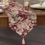 Realhomes Rengarenk Zemin Üzerinde Çiçek Desenli Dijital Baskılı Özel Tasarım Püsküllü Şönil Üçgen Runner Realhomes