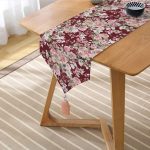 Realhomes Rengarenk Zemin Üzerinde Çiçek Desenli Dijital Baskılı Özel Tasarım Püsküllü Şönil Üçgen Runner Realhomes