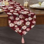 - UcgenRunner-8584-Gorsel1 - Realhomes Realhomes Rengarenk Zemin Üzerinde Çiçek Desenli Dijital Baskılı Özel Tasarım Püsküllü Şönil Üçgen Runner Realhomes