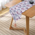 - UcgenRunner-8695-Gorsel2 - Realhomes  Realhomes Beyaz Zemin Üzerinde Renkli Kelebek Desenli Dijital Baskılı Özel Tasarım Püsküllü Şönil Üçgen Runner Realhomes