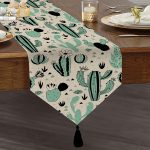 Realhomes Renkli Zemin Üzerinde Kaktüs Desenli Dijital Baskılı Özel Tasarım Püsküllü Şönil Üçgen Runner Realhomes