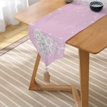 Realhomes Rengarenk Zeminli Kalp Desenli Ortanca Çiçek Dijital Baskılı Özel Tasarım Püsküllü Şönil Üçgen Runner Realhomes