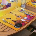 4+1 Afrika Kadınlar Figürlü Modern Amerikan Servis & Runner Seti Realhomes