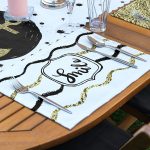 4+1 Beyaz Zemin Üzerinde Gold Detaylı Modern Amerikan Servis & Runner Seti Realhomes