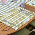 4+1 Beyaz Zeminli Gold Detaylı Geometrik Çizimli Amerikan Servis & Runner Seti Realhomes