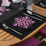 4+1 Siyah Zemin Pembe Kar Tanesi Tasarımlı Amerikan Servis & Runner Seti Realhomes