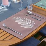 4+1 Renkli Zemin Tüy Motifli Amerikan Servis & Runner Seti Realhomes