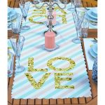 4+1 Gold Yazılı Love Tasarımlı Amerikan Servis & Runner Seti Realhomes